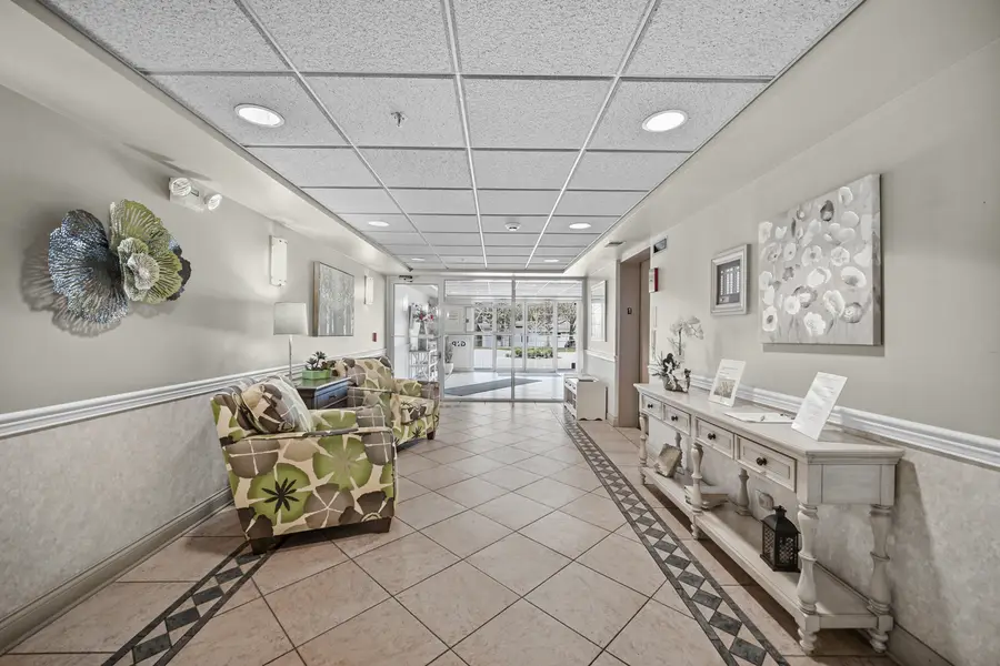 Address Withheld By Seller, Bloomingdale, IL 60108 - #2