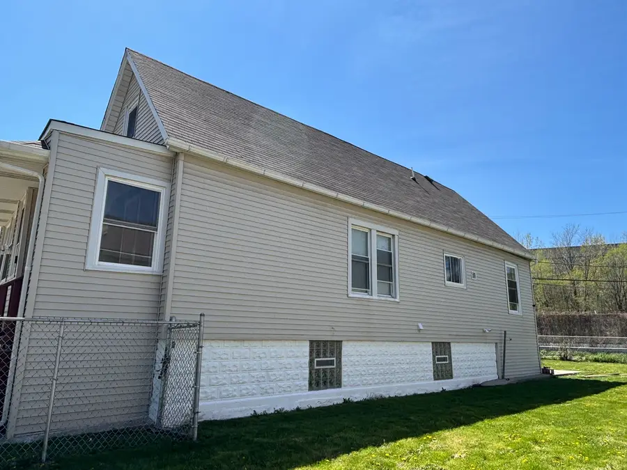 9236 S Blackstone Avenue, Chicago, IL 60619 - #2