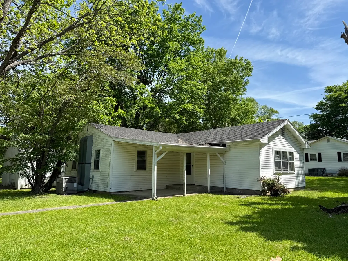 543 Tucker Lane, Metropolis, IL 62960 - #1