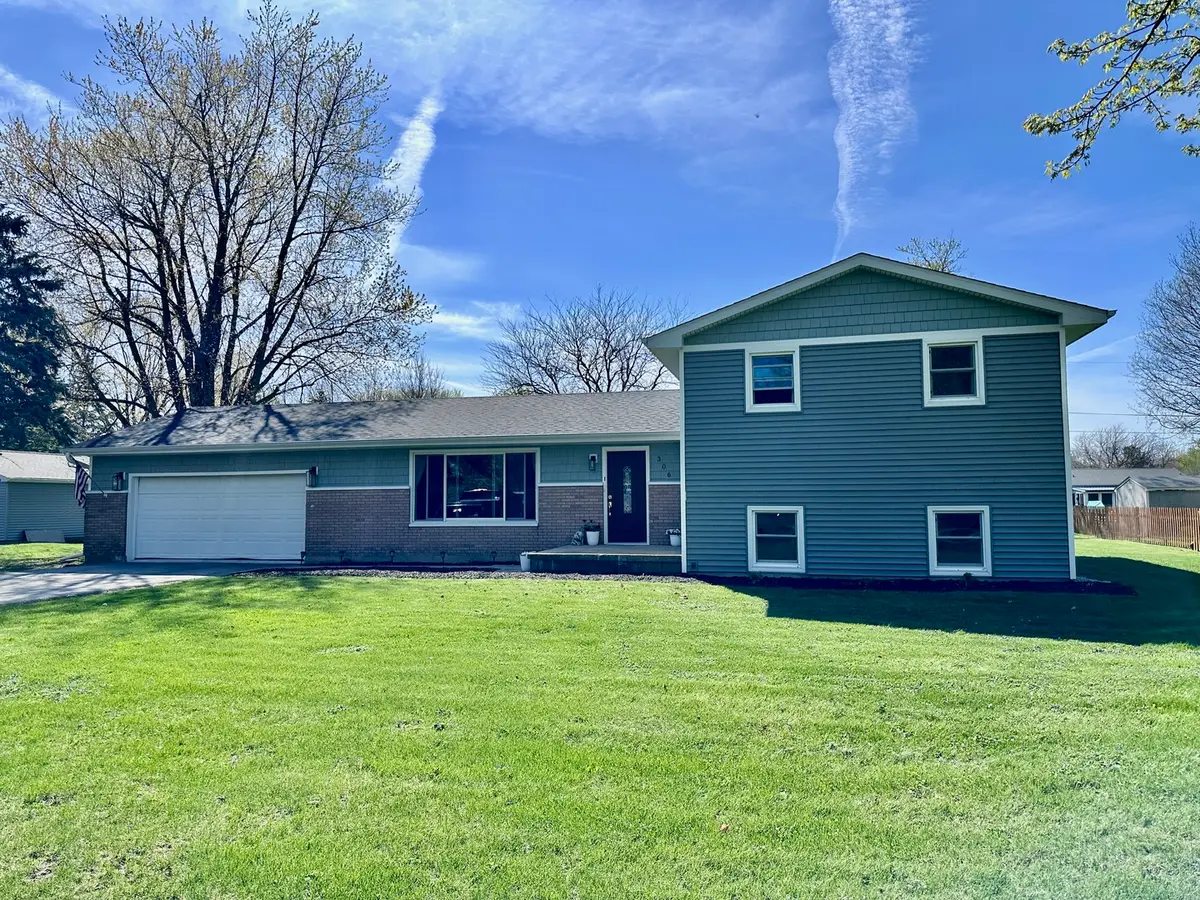 306 N 6th Street, Malta, IL 60150 - #1