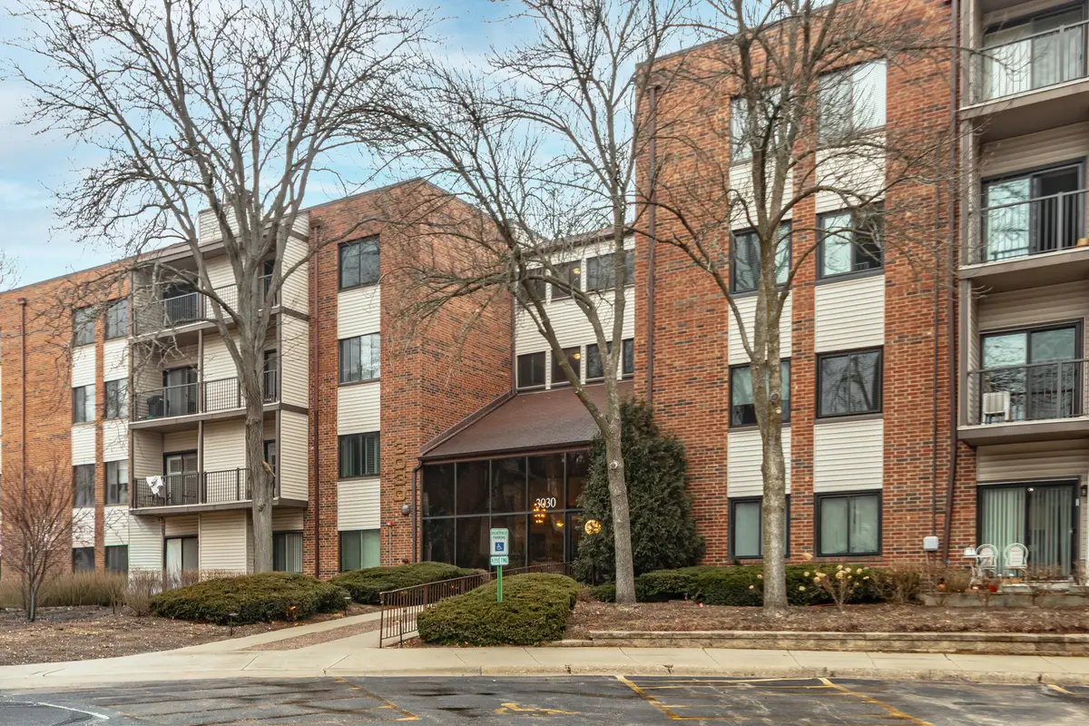 3030 Pheasant Creek Drive #307, Northbrook, IL 60062 - #1