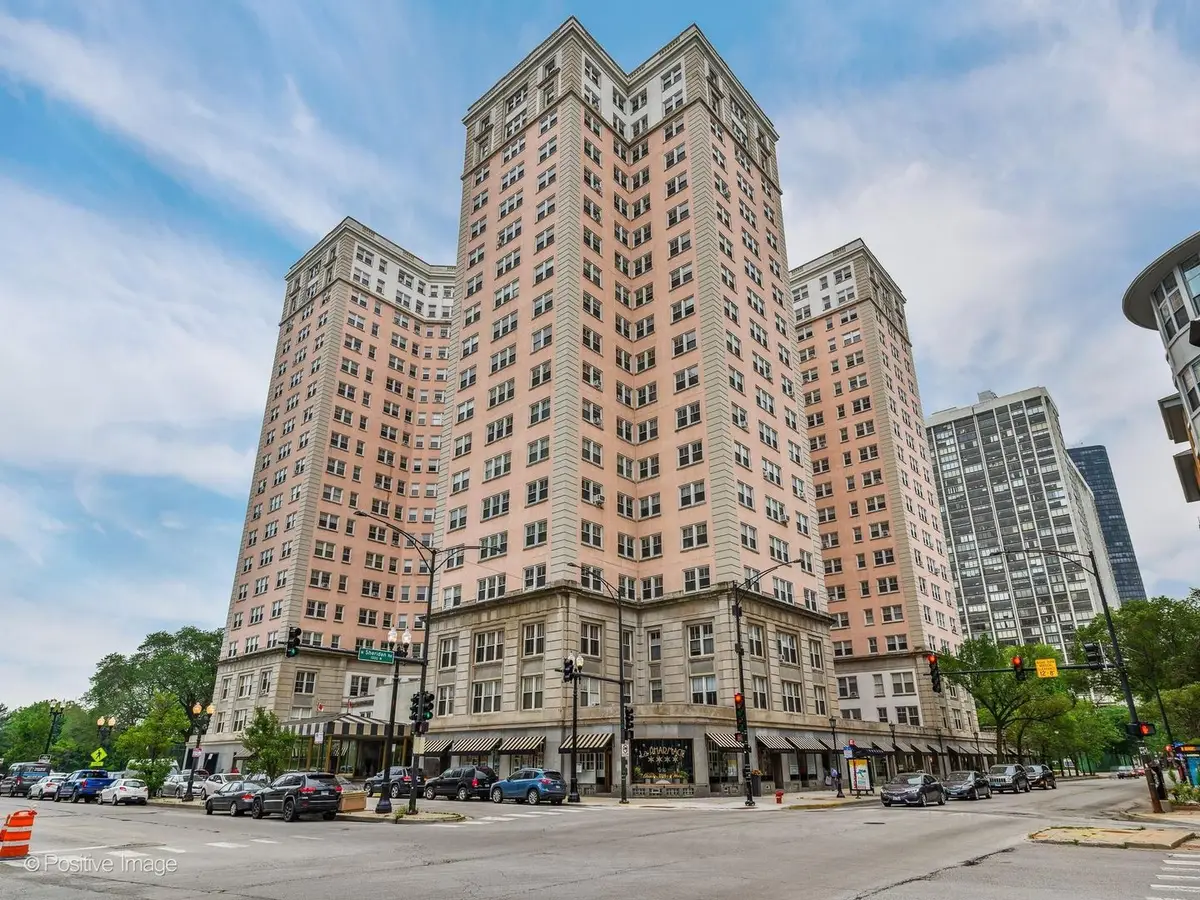 5555 N Sheridan Road #807, Chicago, IL 60640 - #1