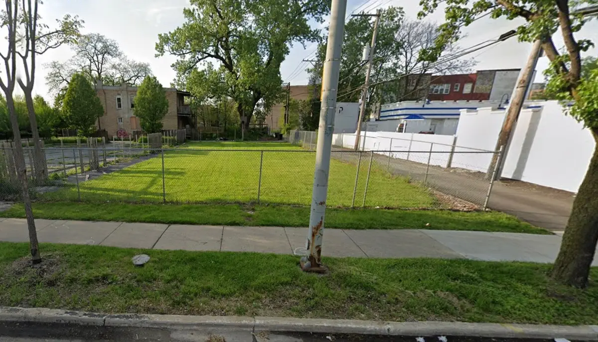 814 W Marquette Road, Chicago, IL 60621 - #1