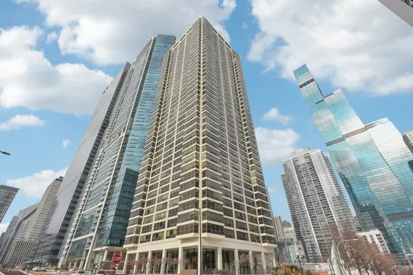 360 E Randolph Street #1102, Chicago, IL 60601