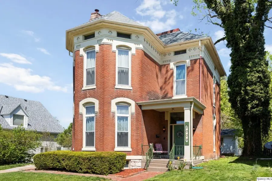 2009 Hampshire, Quincy, IL 62301 - #2