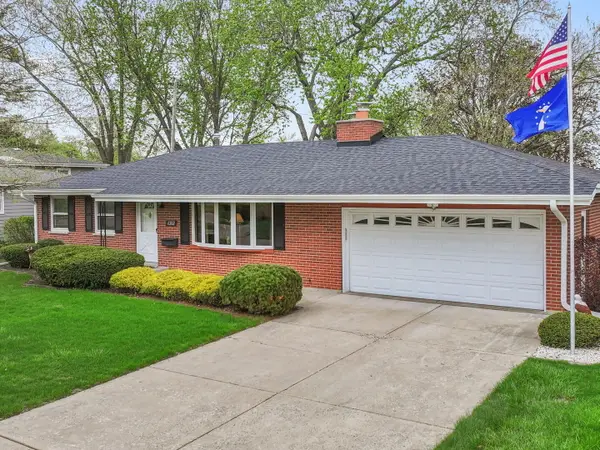 1312 Royal Drive, Montgomery, IL 60538