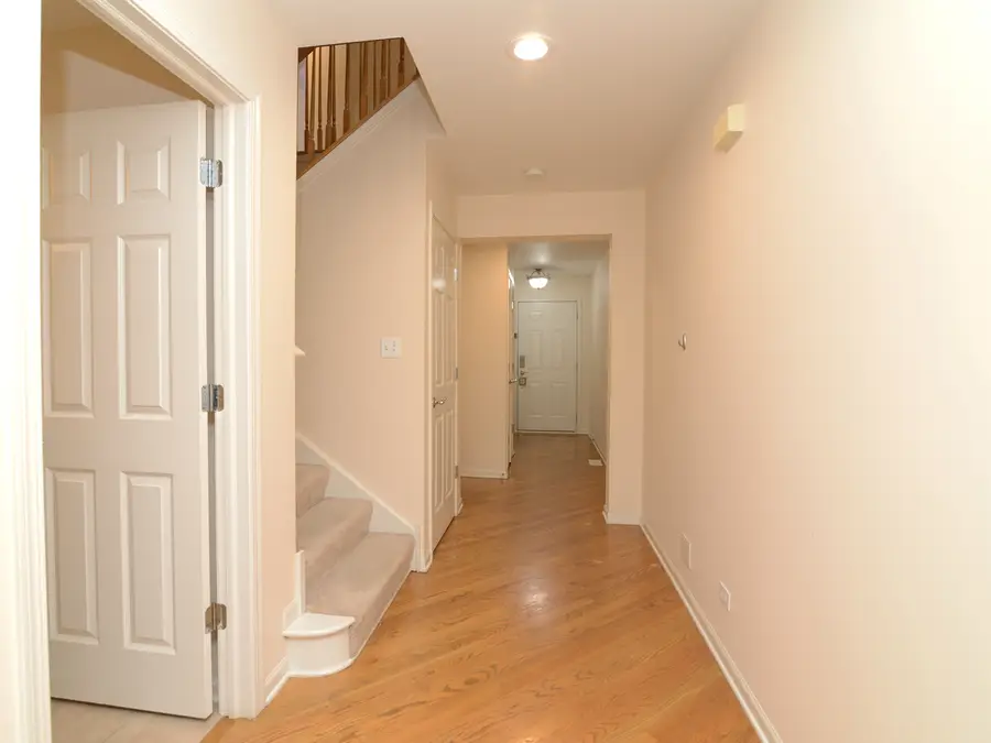 205 Taylor Court, Buffalo Grove, IL 60089 - #3