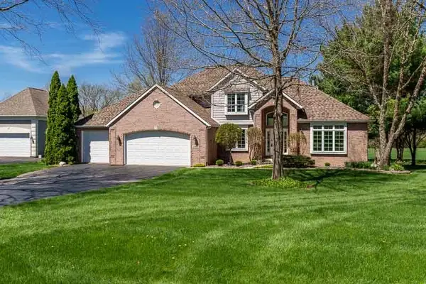 2302 Cairnwell Drive, Belvidere, IL 61008