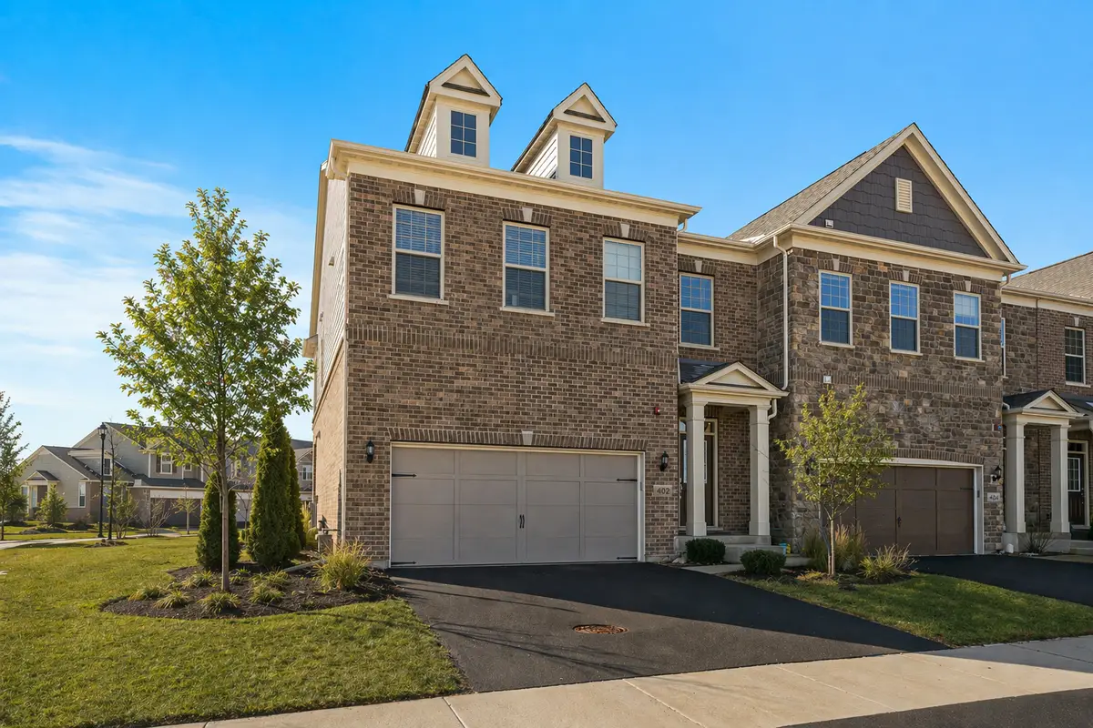 402 Highcroft Way, Lincolnshire, IL 60069 - #1
