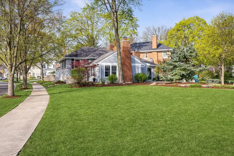 258 Crest Road, Glen Ellyn, IL 60137 - #2