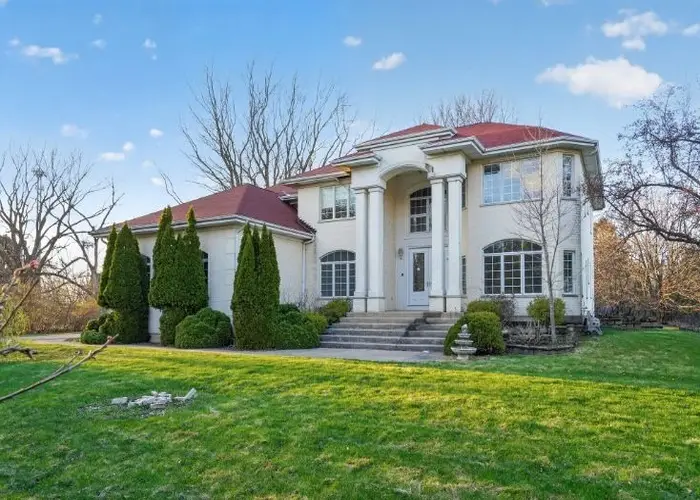 2113 Elgin Road, Barrington, IL 60010 - #1