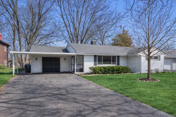 933 N Midlothian Road, Mundelein, IL 60060