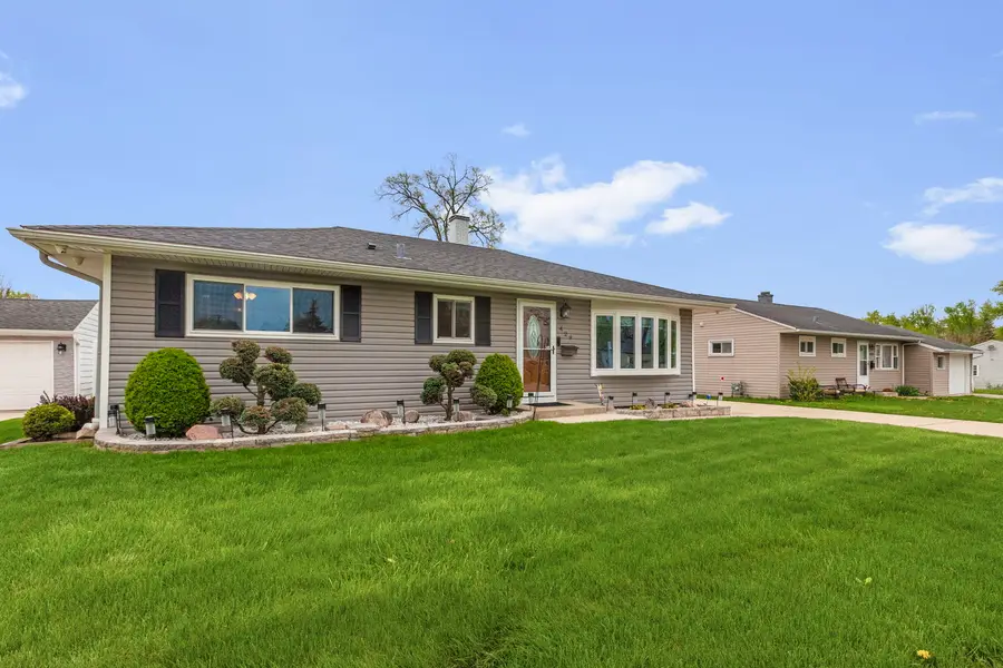429 Rose Street, Bensenville, IL 60106 - #3