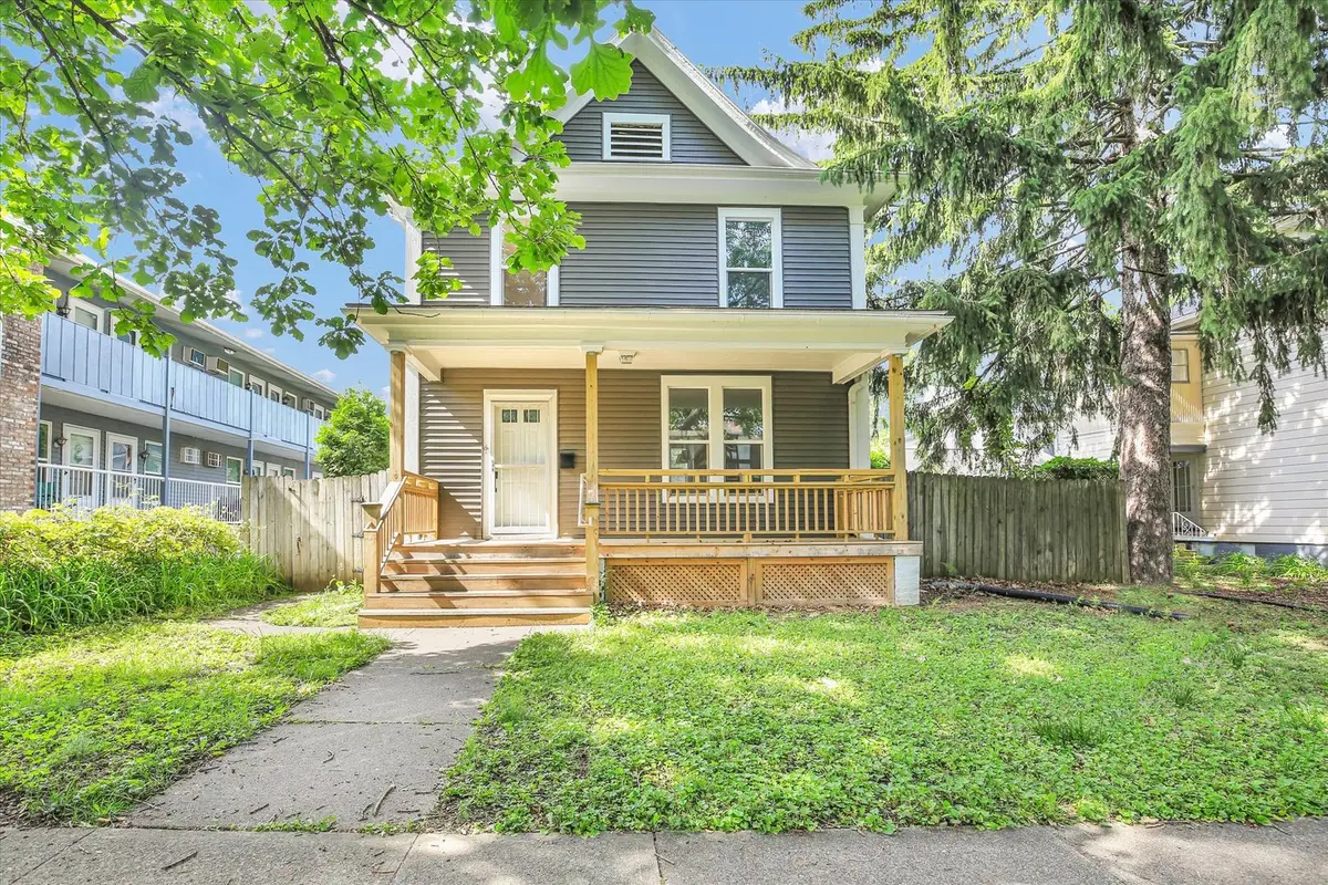 604 W Healey Street, Champaign, IL 61820 - #1