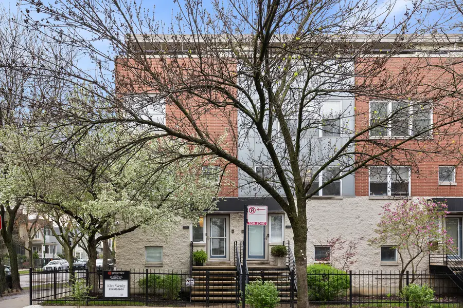 1825 N Rockwell Street, Chicago, IL 60647 - #2