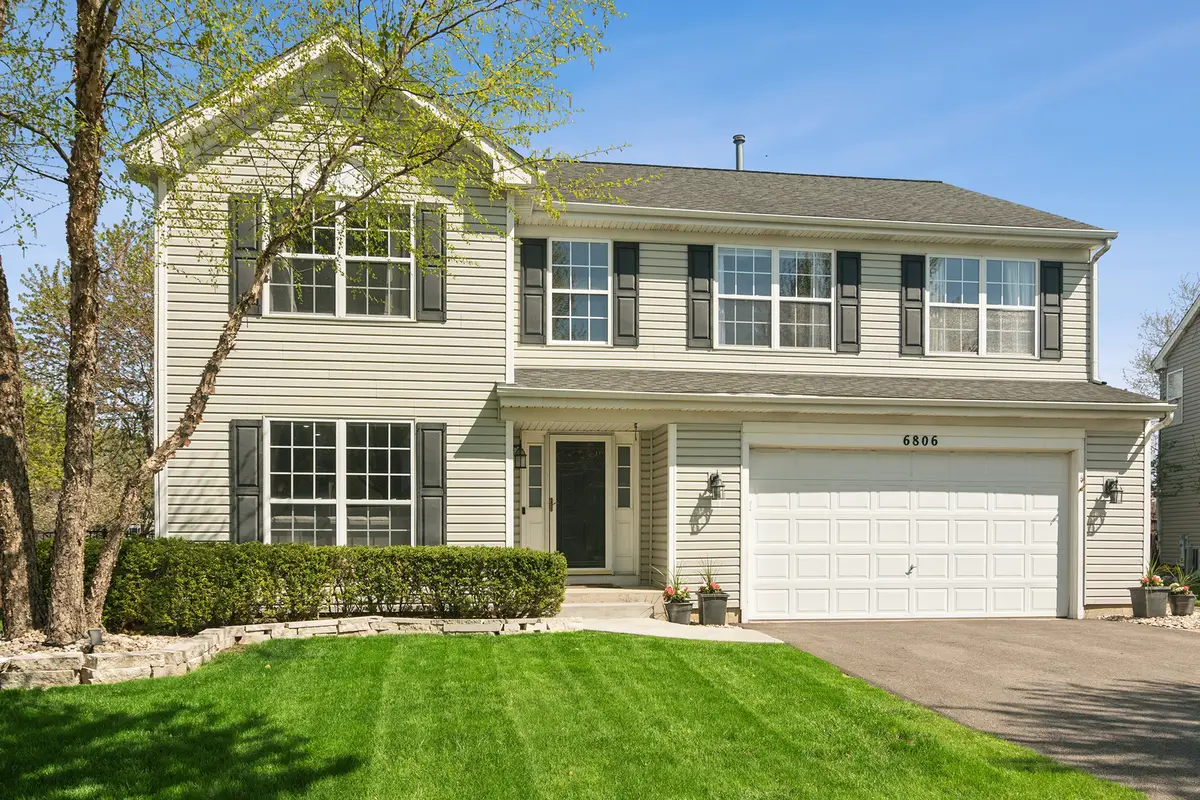 6806 Highgate Road, Carpentersville, IL 60110 - #1