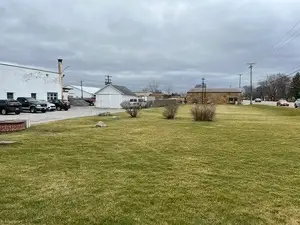 19510 Burnham Avenue, Lansing, IL 60438