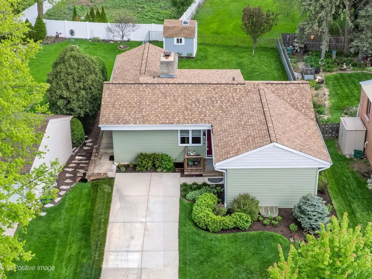 136 Green Valley Drive, Lombard, IL 60148 - #1