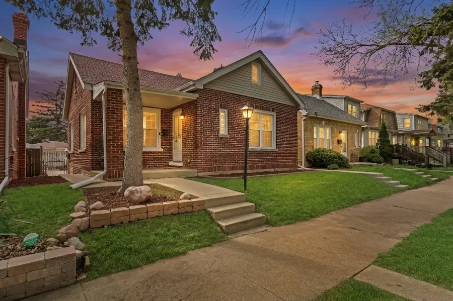 5332 N Latrobe Avenue, Chicago, IL 60630 - #3