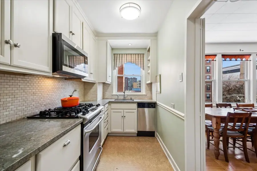 1585 Ridge Avenue #410, Evanston, IL 60201 - #3