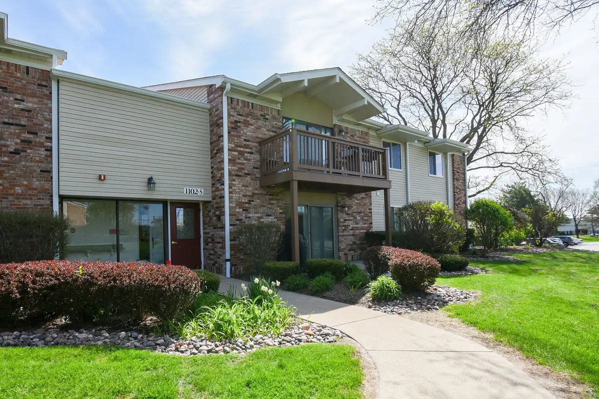 1102 Hinswood Drive #206, Darien, IL 60561 - #1