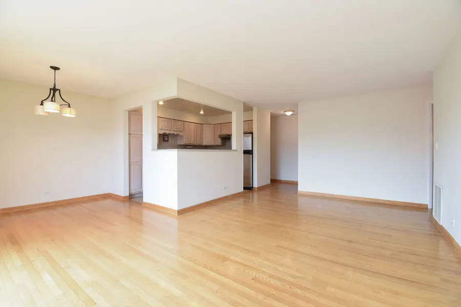 1102 Hinswood Drive #206, Darien, IL 60561 - #3