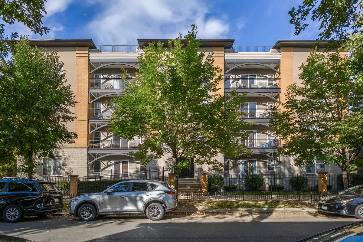 2720 W Cortland Street #105, Chicago, IL 60647 - #1