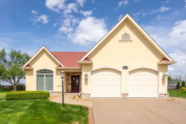 5310 Baraboo Court, Davenport, IA 52804
