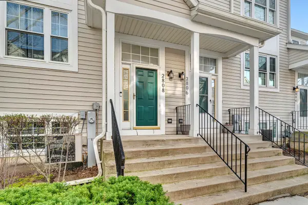 2808 Shelly Lane, Aurora, IL 60504