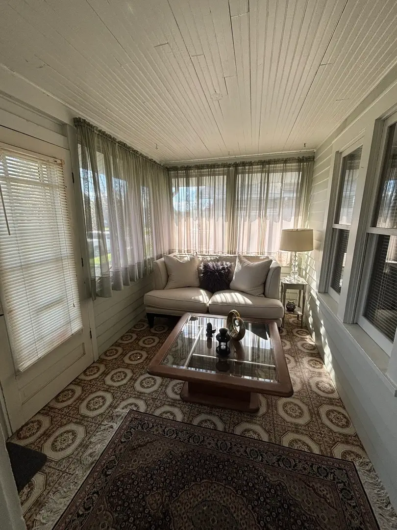 1018 Massena Avenue, Waukegan, IL 60085 - #3