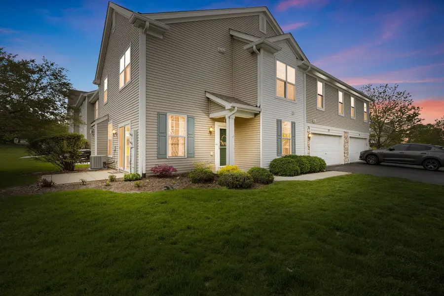 77 Johnson Court, North Aurora, IL 60542 - #2