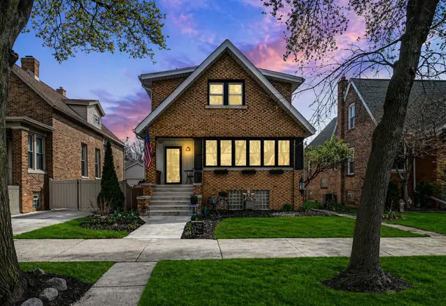 10829 S Maplewood Avenue, Chicago, IL 60655 - #1