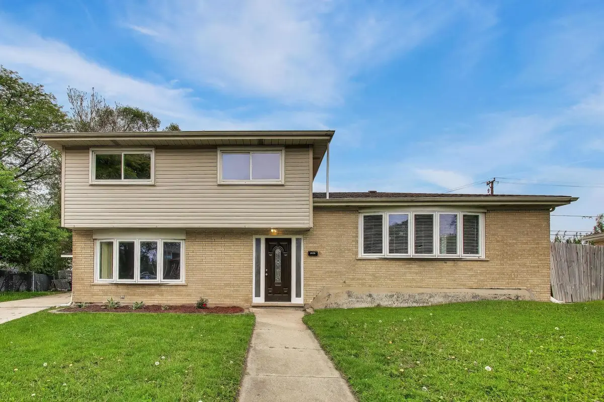 10128 Parke Avenue, Oak Lawn, IL 60453 - #1