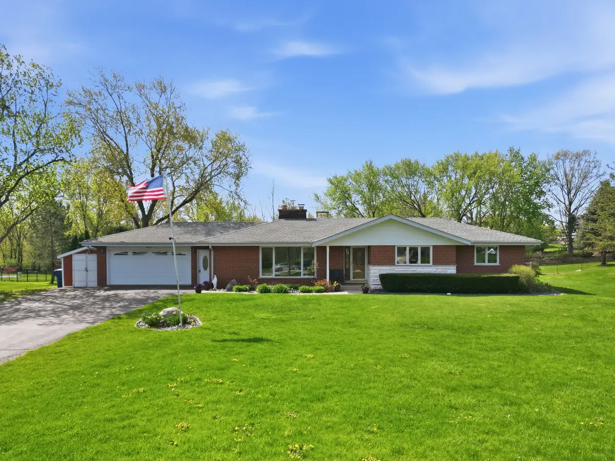 13 Wild Cherry Lane, Palos Park, IL 60464 - #1