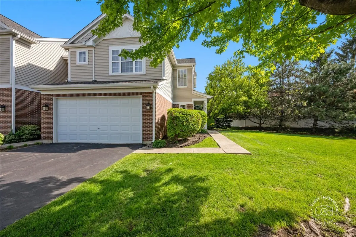 2582 Lorraine Circle #2582, Geneva, IL 60134 - #1