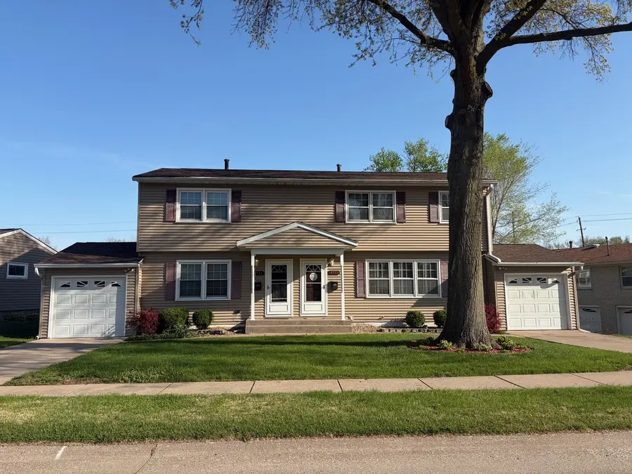 4731 18 Ave Ct Avenue, Moline, IL 61265 - #2