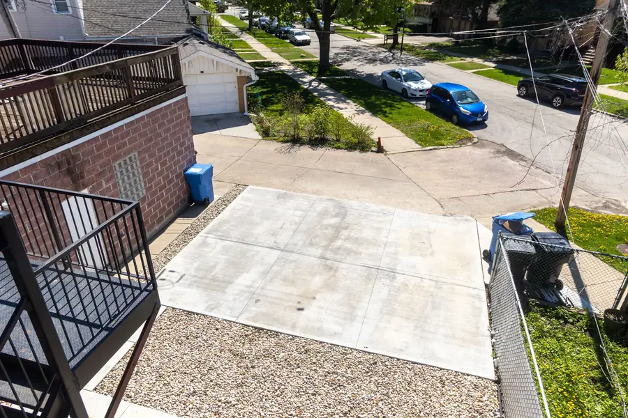 5754 N Elston Avenue, Chicago, IL 60630 - #3