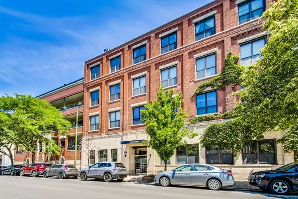2525 N Sheffield Avenue #3A, Chicago, IL 60614