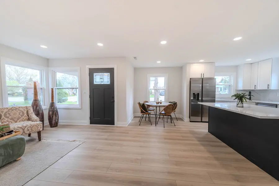 6964 W Cleveland Street, Niles, IL 60714 - #2