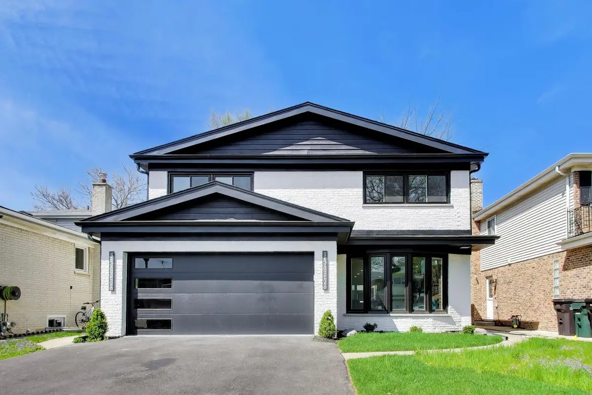 6850 Latrobe Avenue, Skokie, IL 60077 - #1