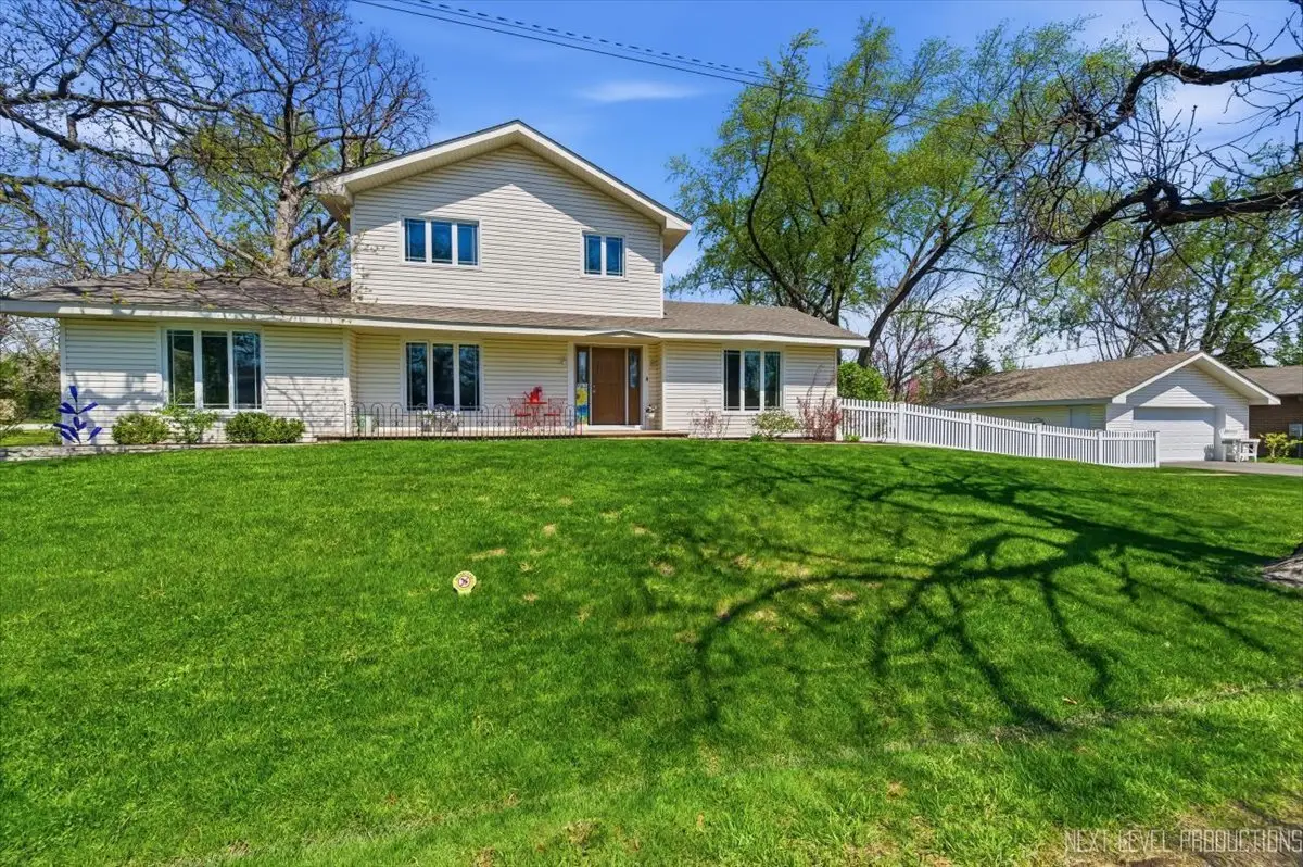 27W300 Williams Street, Winfield, IL 60190 - #1