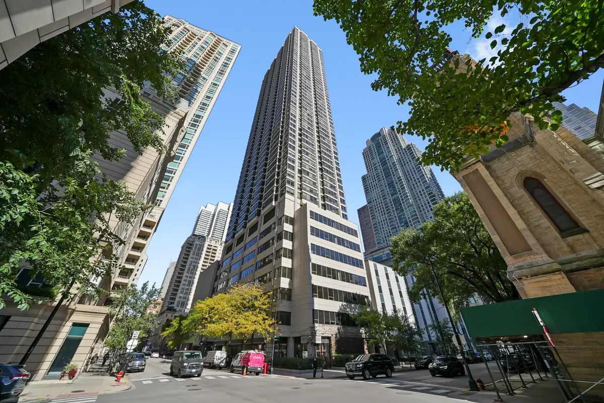 30 E Huron Street #3506, Chicago, IL 60611 - #1