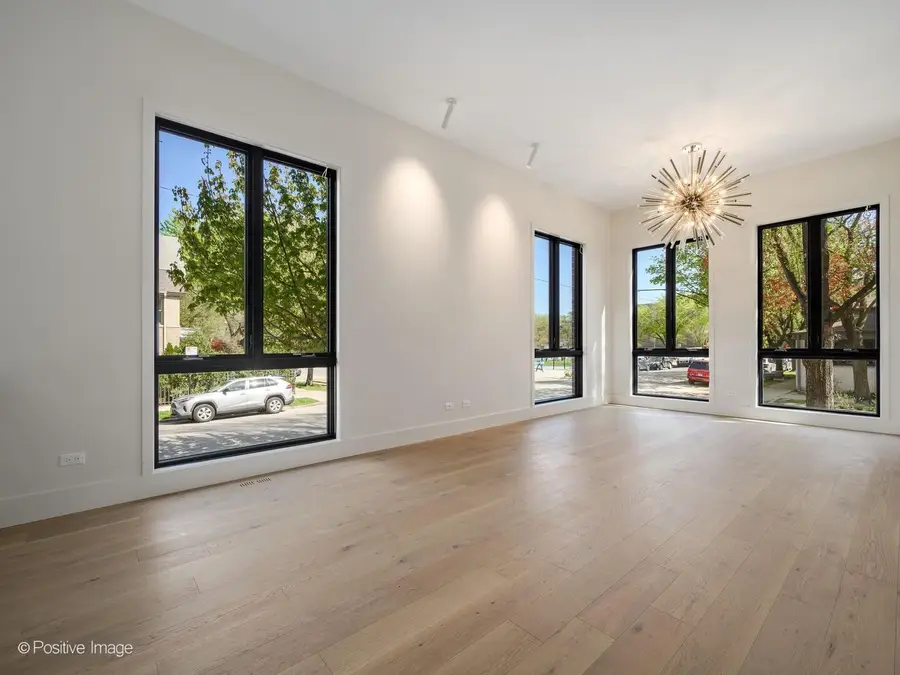 1900 W Cortland Street, Chicago, IL 60622 - #3