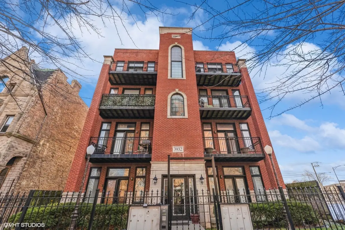 3932 S Lake Park Avenue #2N, Chicago, IL 60653 - #1