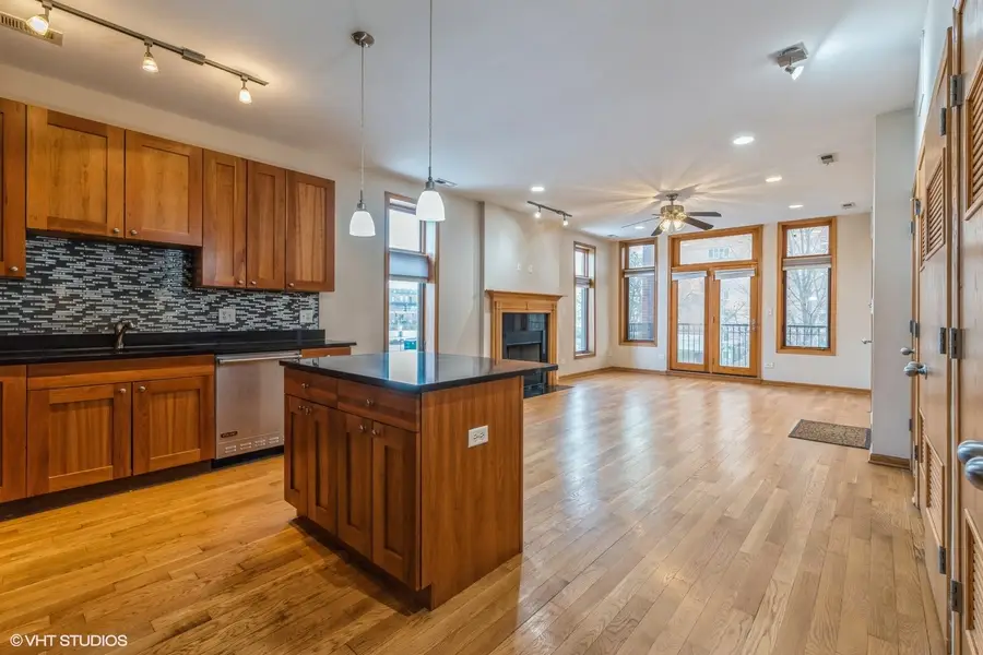 3932 S Lake Park Avenue #2N, Chicago, IL 60653 - #3