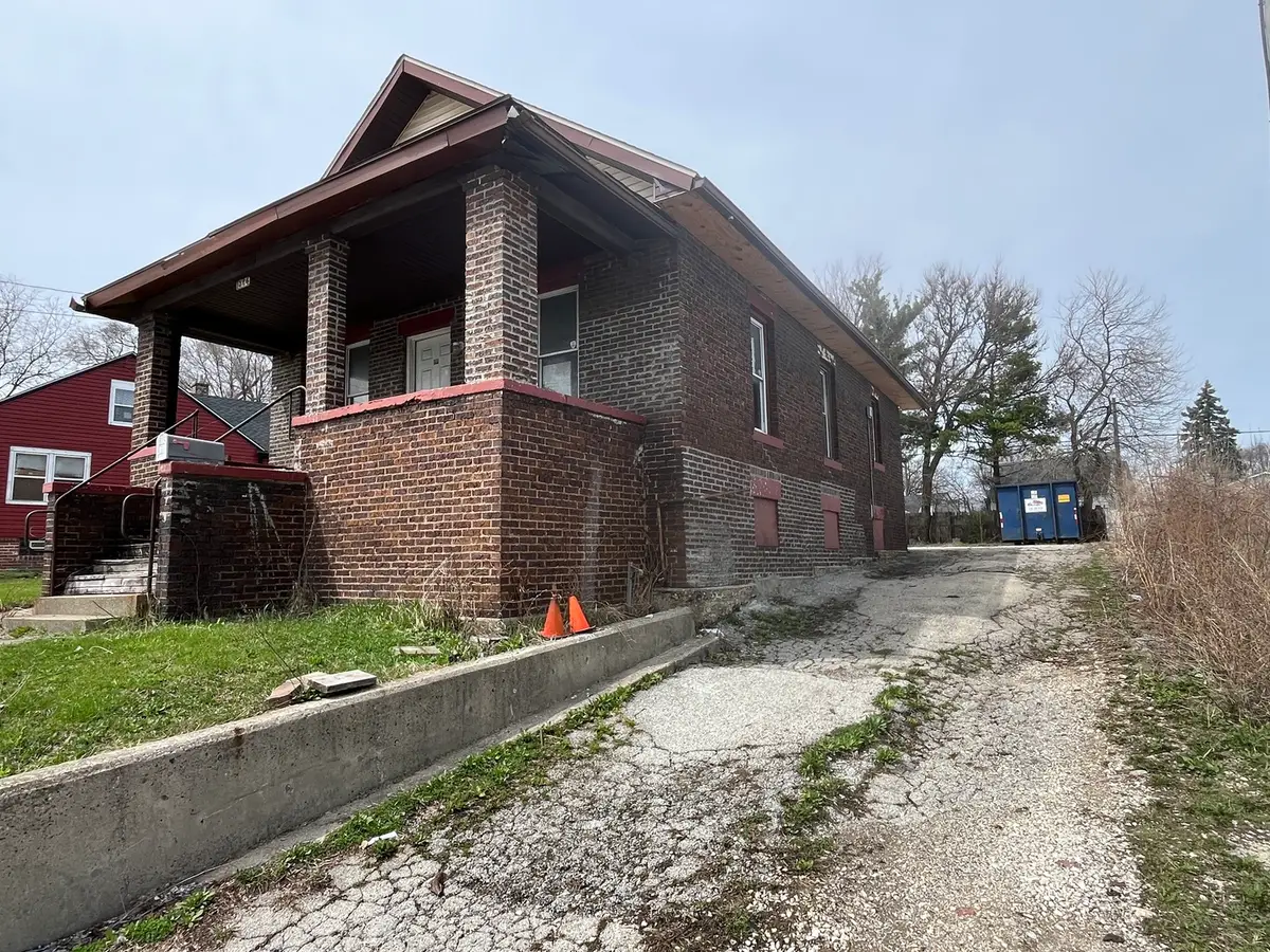 1324 E New York Street, Aurora, IL 60505 - #1