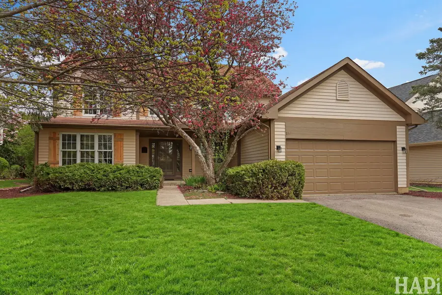 182 Montclair Road, Vernon Hills, IL 60061 - #2
