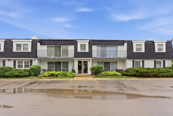 1115 Royal St George Drive #201, Naperville, IL 60563