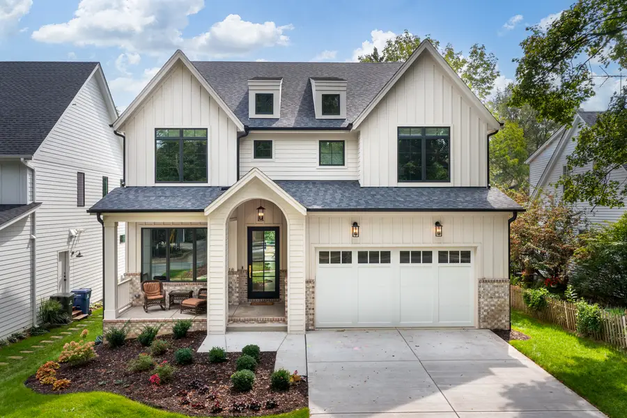 660 N Eagle Street, Naperville, IL 60563 - #2