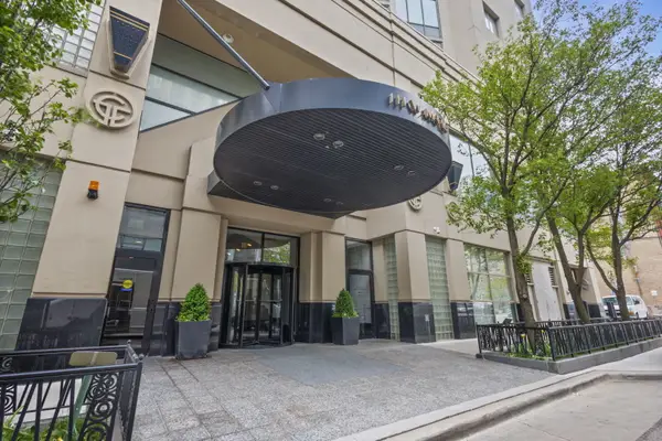 111 W Maple Street #1807, Chicago, IL 60610